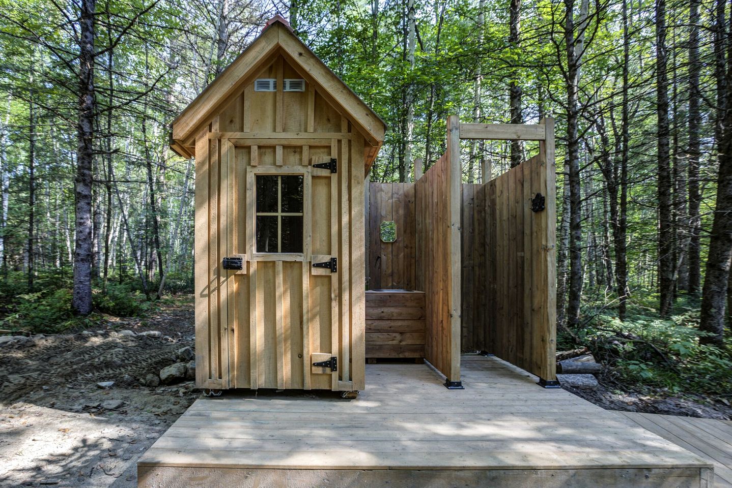 Incredible Dome Surrounded by Trees and Fantastic Vistas in Petawawa, Ontario