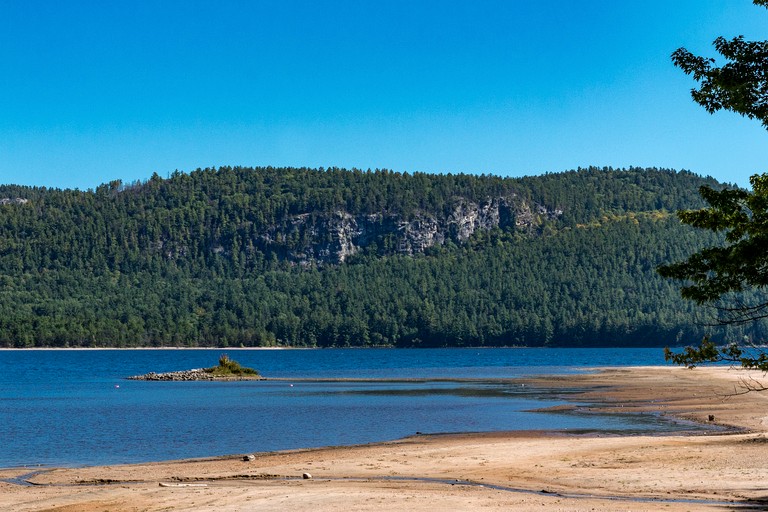Domes (Canada, Petawawa, Ontario)