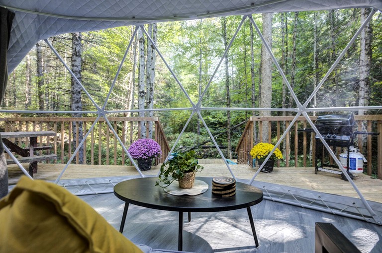 Domes (Canada, Petawawa, Ontario)