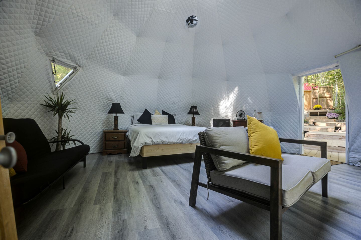 Incredible Dome Surrounded by Trees and Fantastic Vistas in Petawawa, Ontario