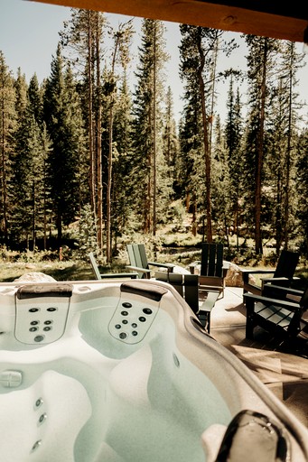 Floating Homes (United States of America, Breckenridge, Colorado)