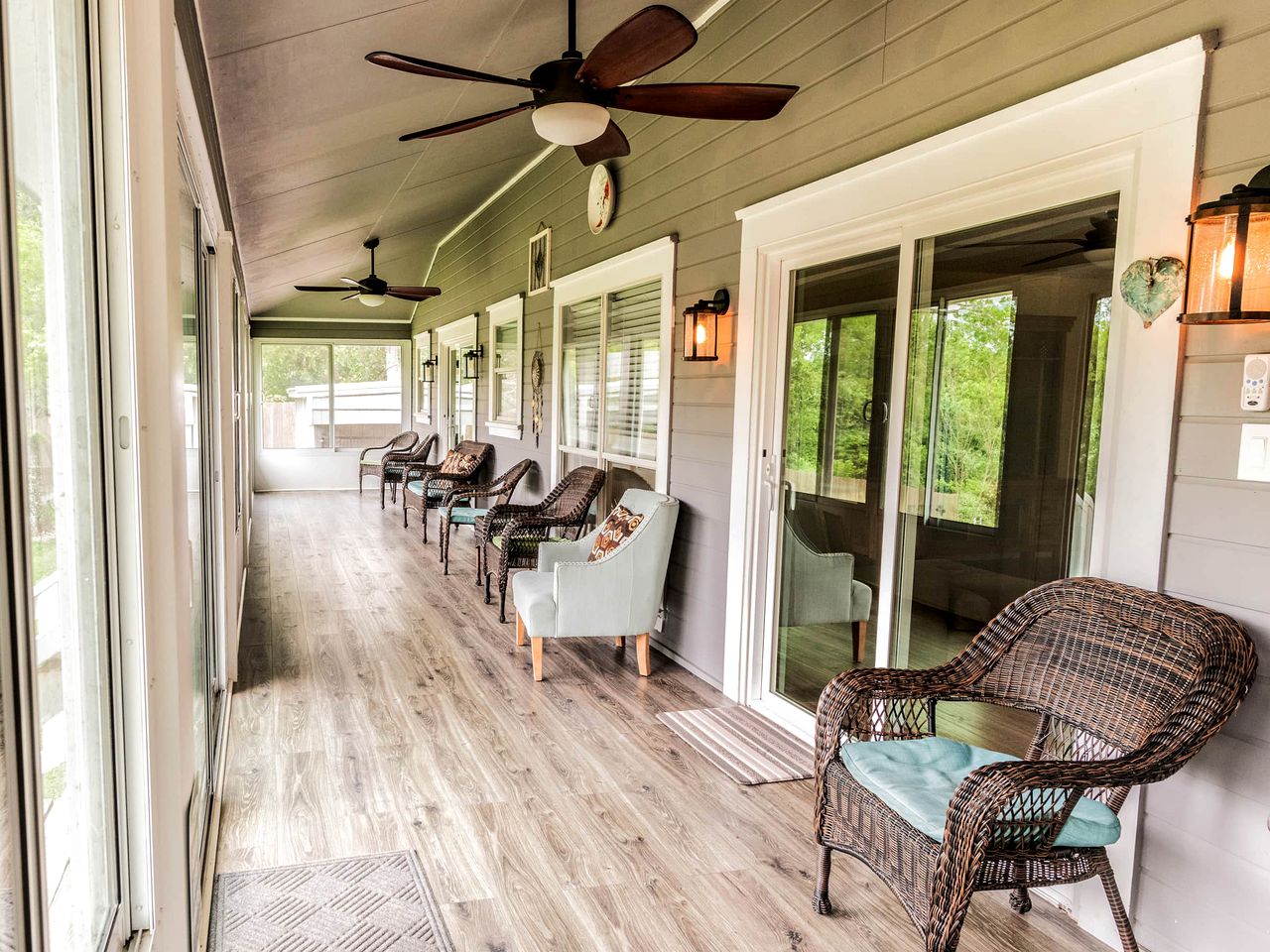Pet-Friendly Cabin on the Banks of the Colorado River in Bastrop, TX