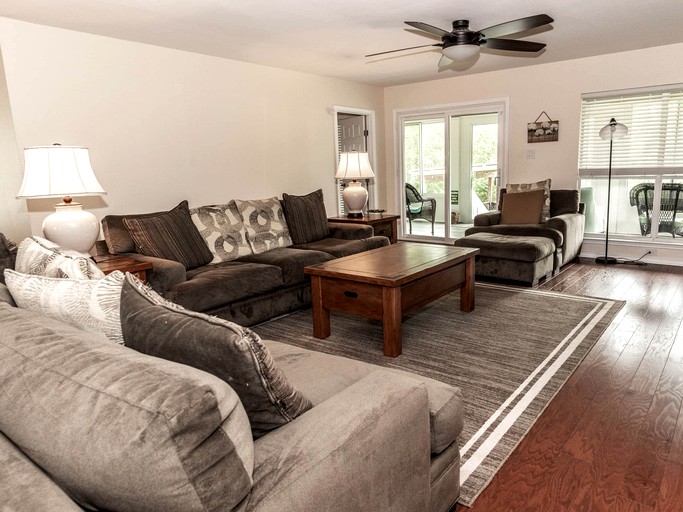 Vacation Rentals (United States of America, Bastrop , Texas)