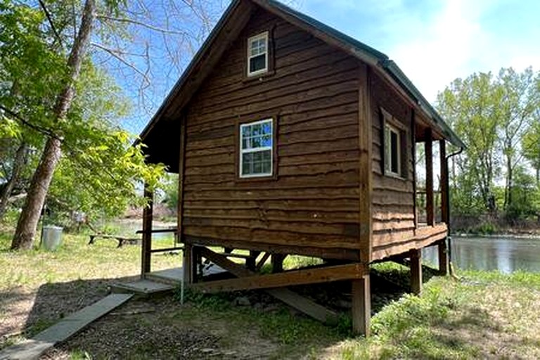 Secluded Riverside Cabin Retreat for 2 in Belfast, NY