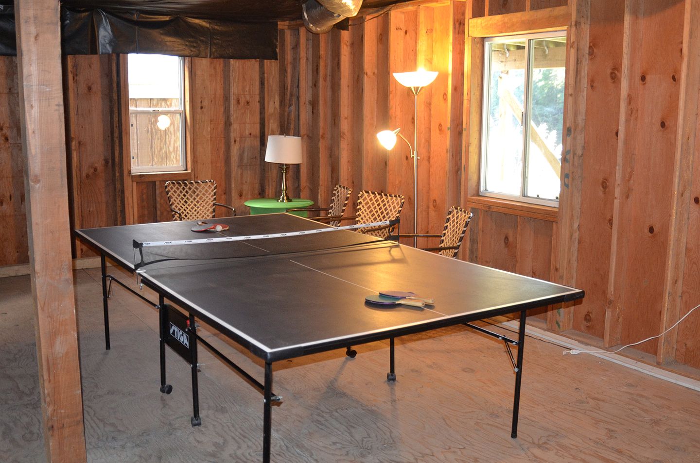 Fascinating Riverfront Cottage with Ping Pong Table in Guerneville, California