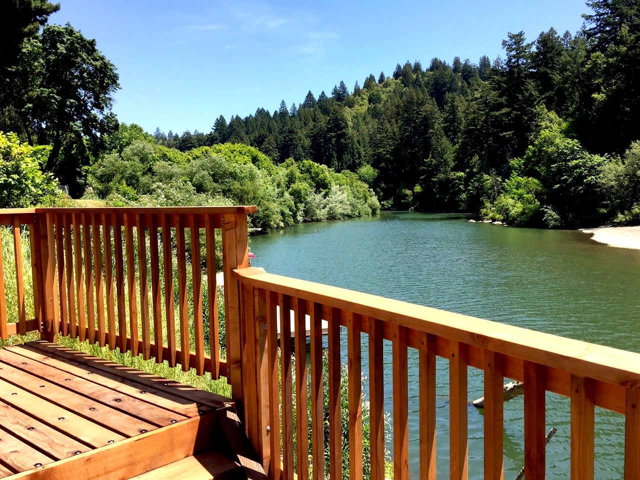Fascinating Riverfront Cottage with Ping Pong Table in Guerneville, California