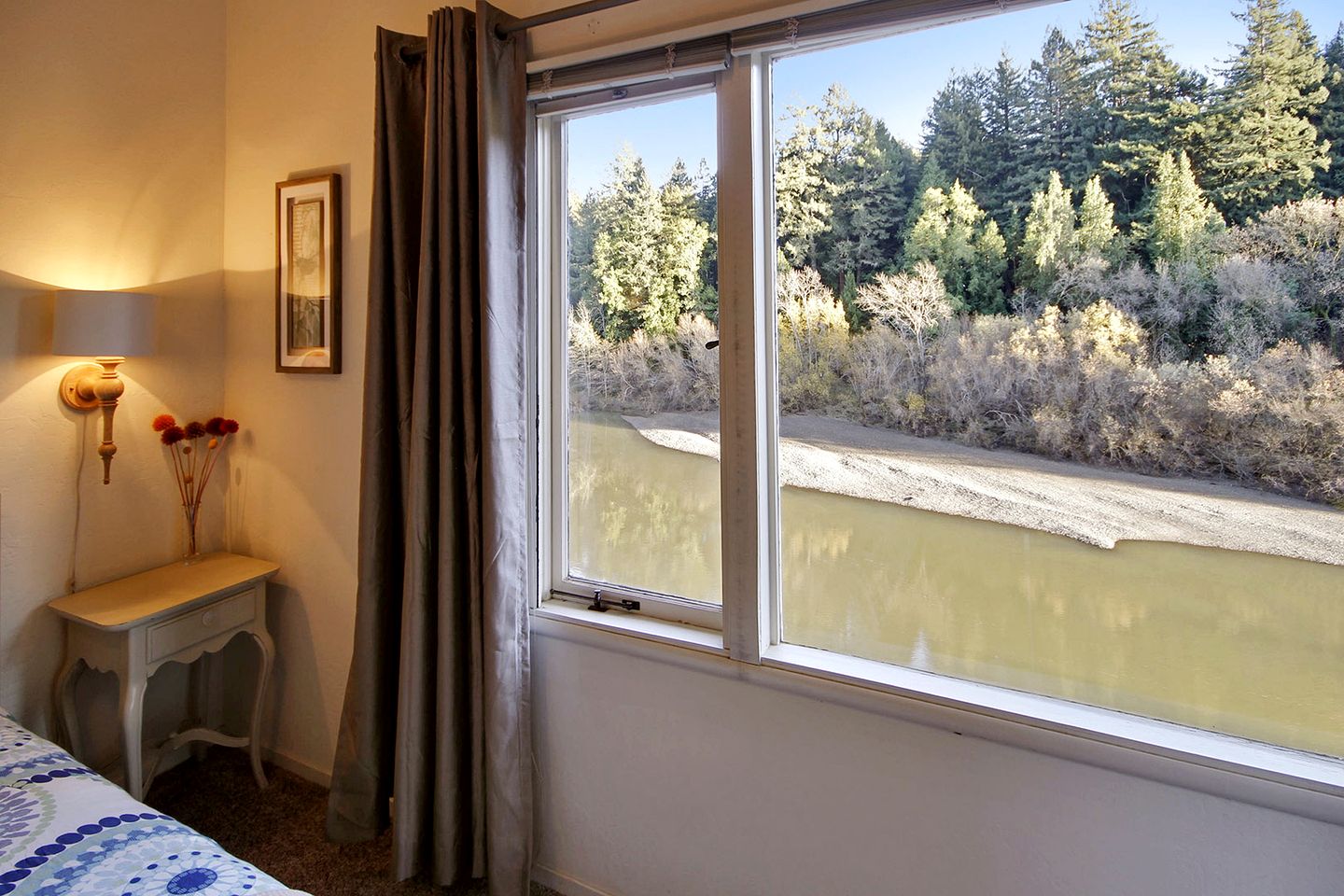 Fascinating Riverfront Cottage with Ping Pong Table in Guerneville, California