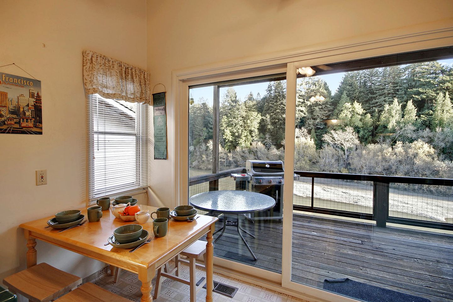 Fascinating Riverfront Cottage with Ping Pong Table in Guerneville, California
