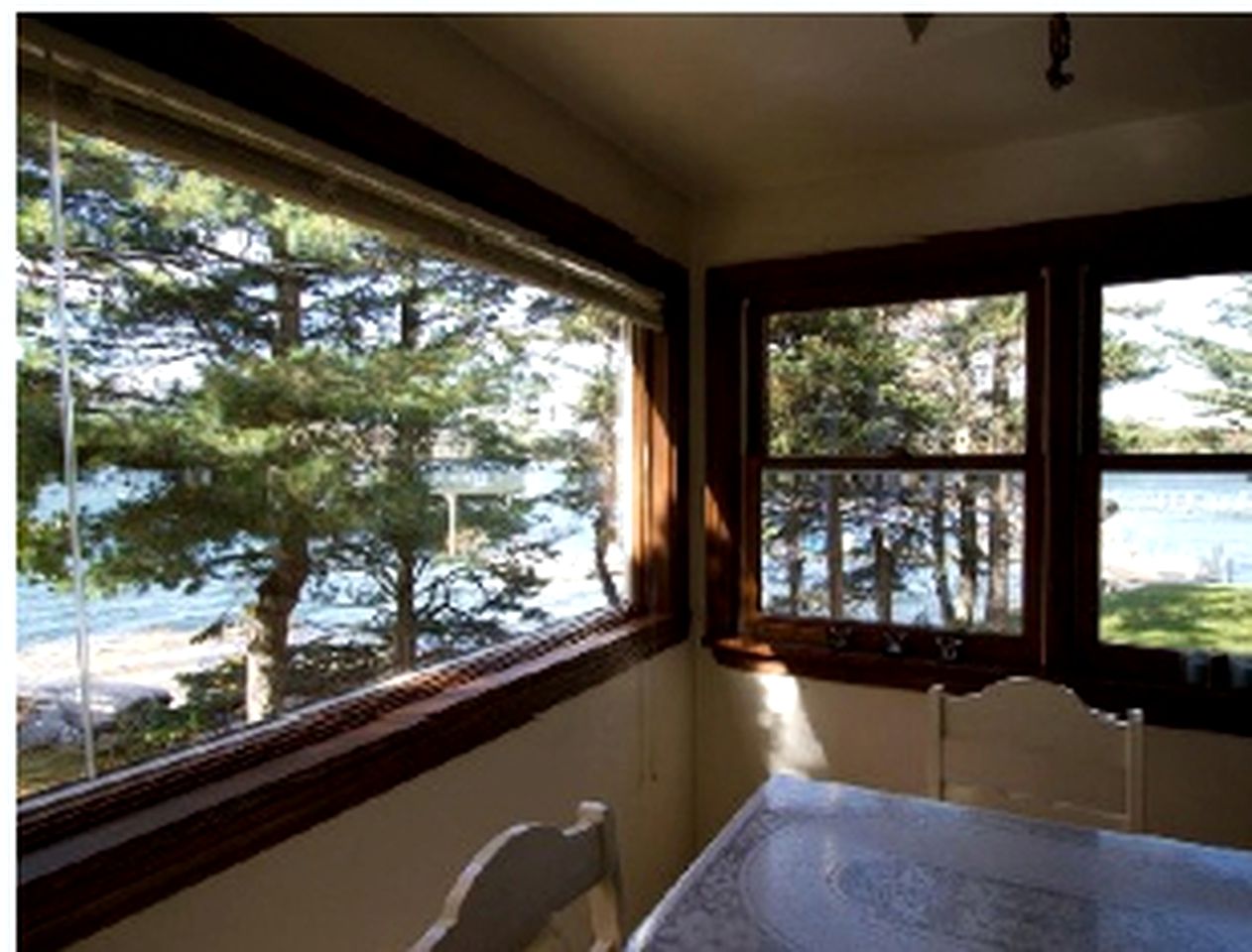 Waterfront Winter Cabin on Johns Bay in South Bristol, Maine