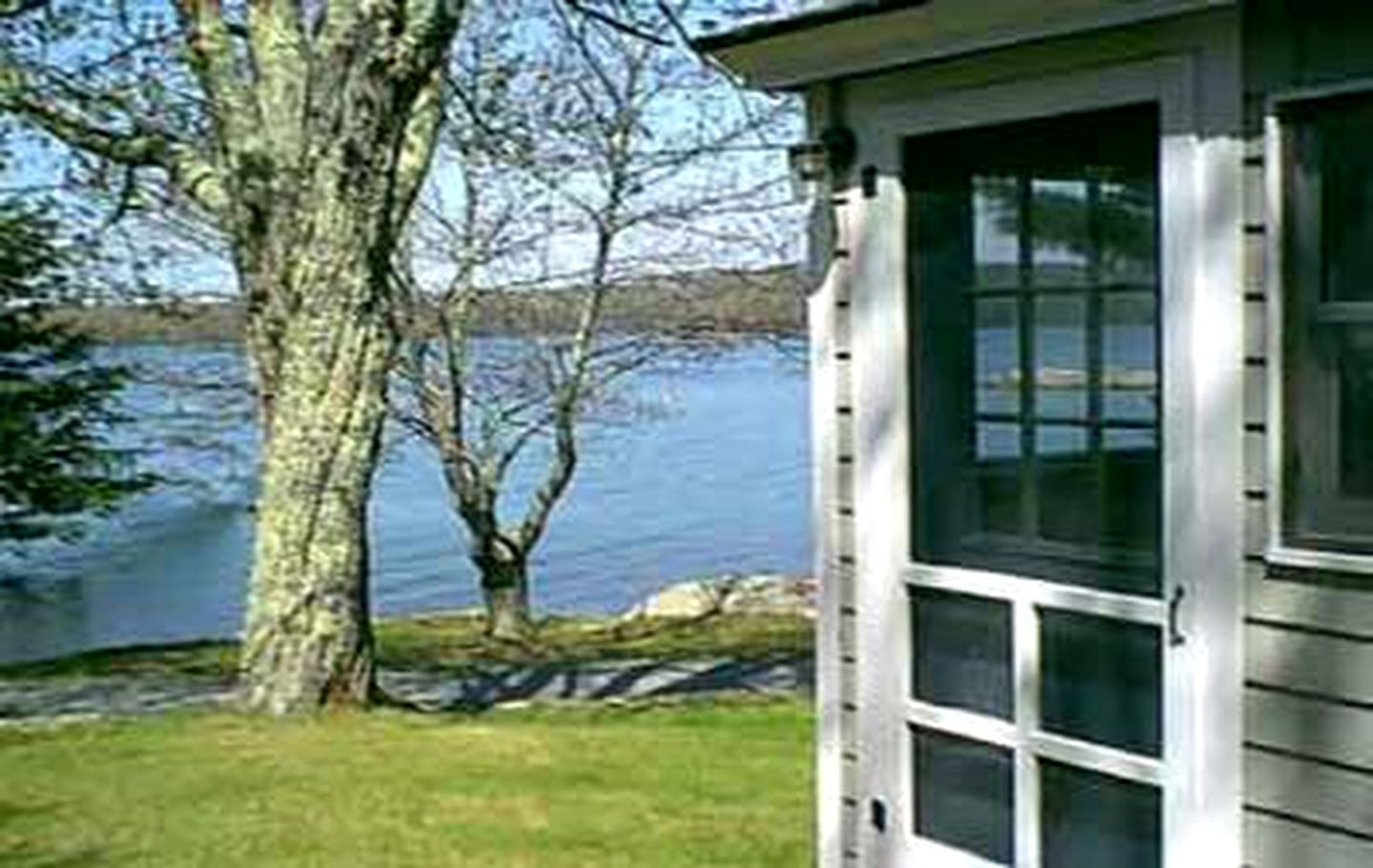 Waterfront Winter Cabin on Johns Bay in South Bristol, Maine