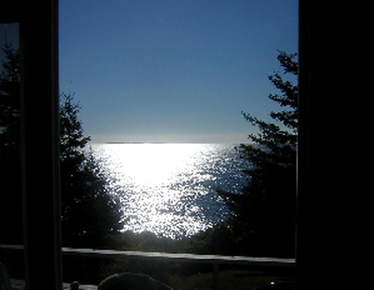 Oceanfront Luxury Cabin near Pemaquid Point Lighthouse in Pemaquid, Maine