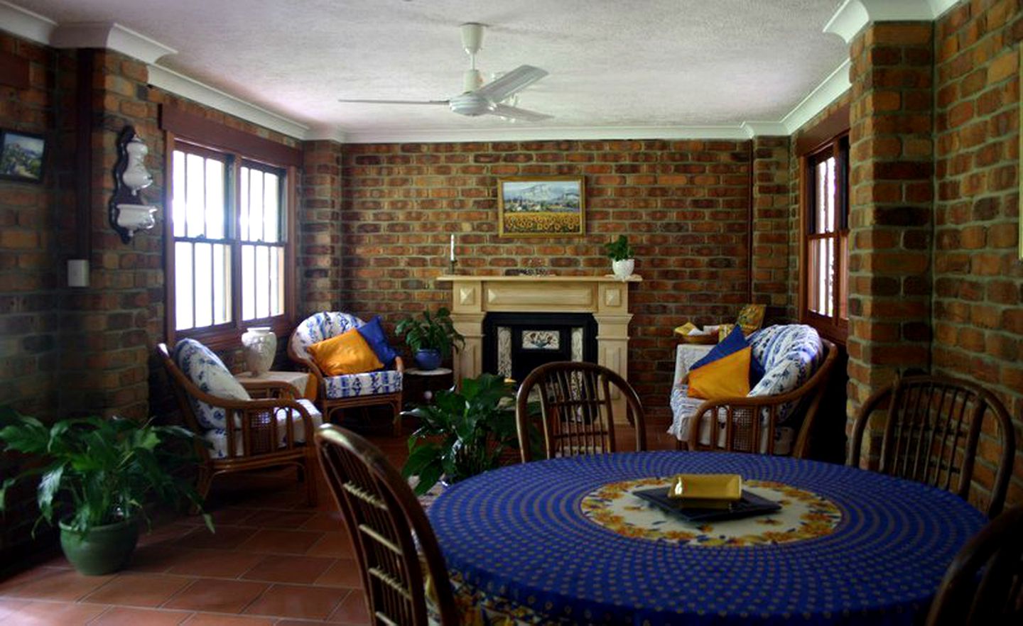 Amazing Accommodation for a Bird Watching Getaway near Gold Coast, Queensland