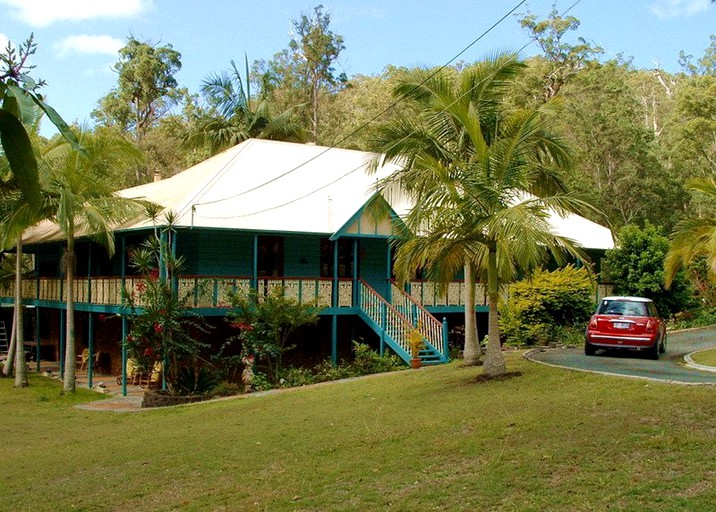 Nature Lodges (Gilston, Queensland, Australia)