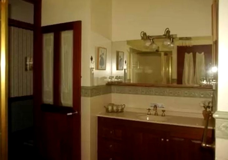 Nature Lodges (Gilston, Queensland, Australia)