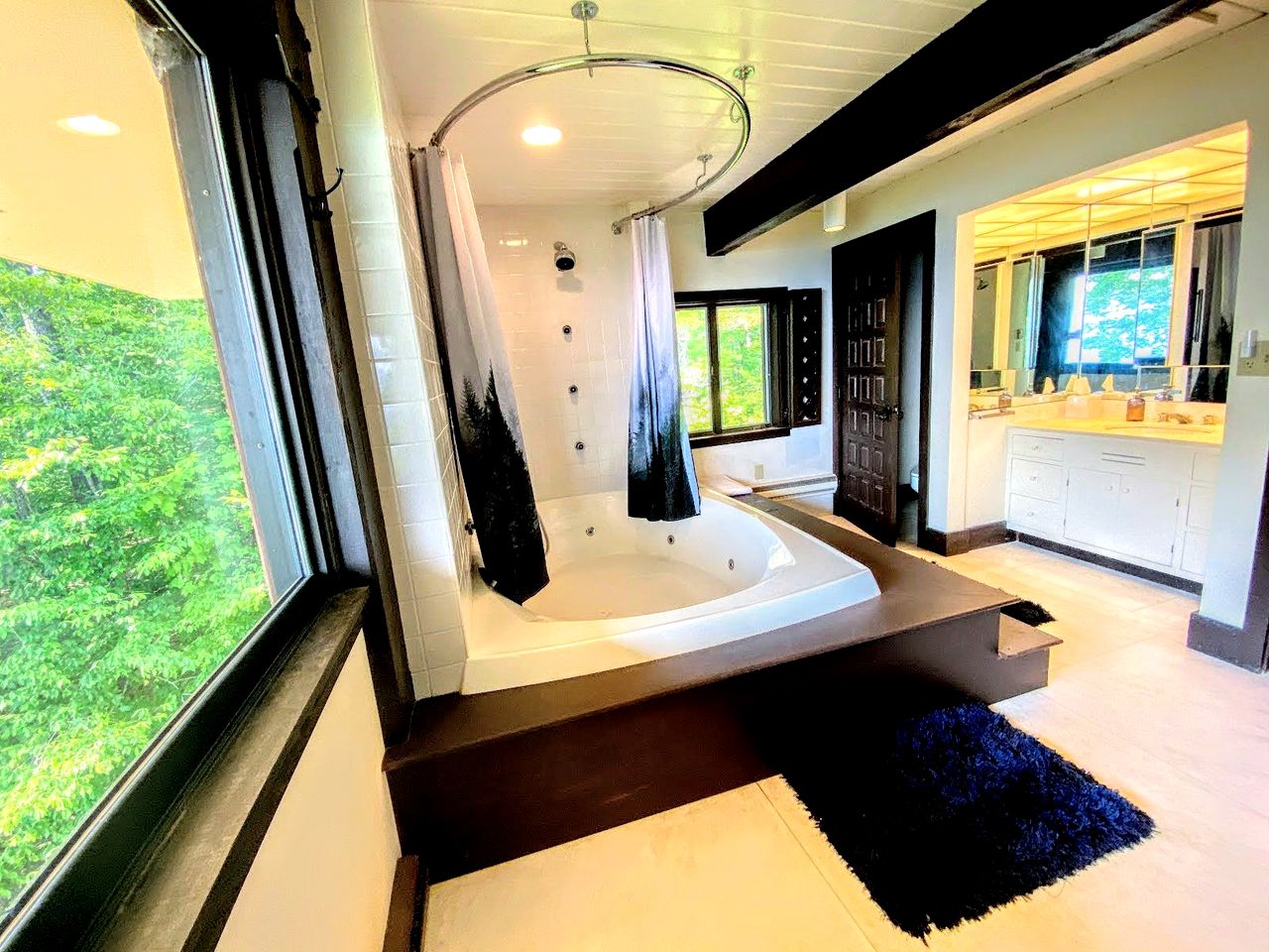 Unique White Mountains Vacation Rental for Family Getaways in New England