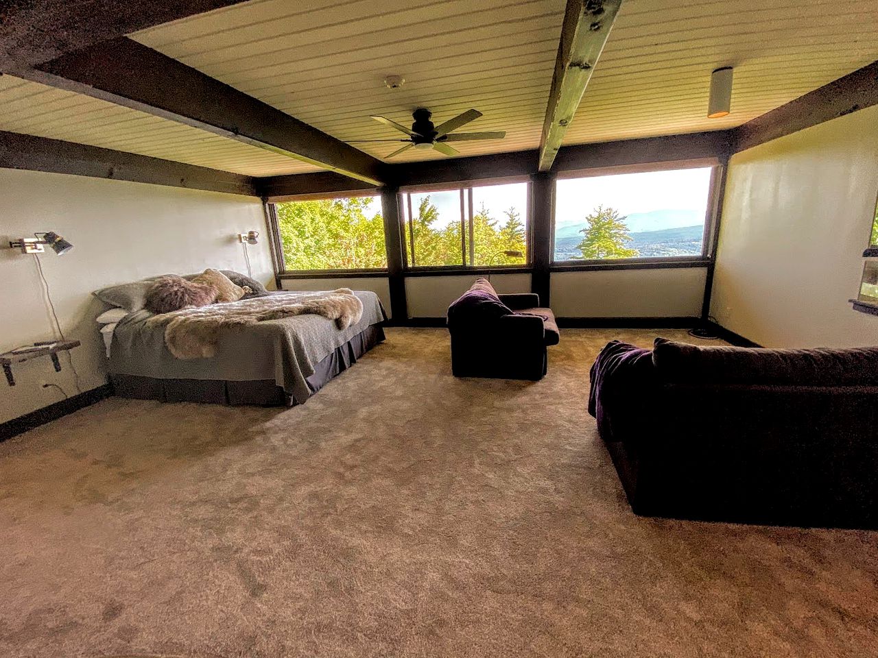 Unique White Mountains Vacation Rental for Family Getaways in New England