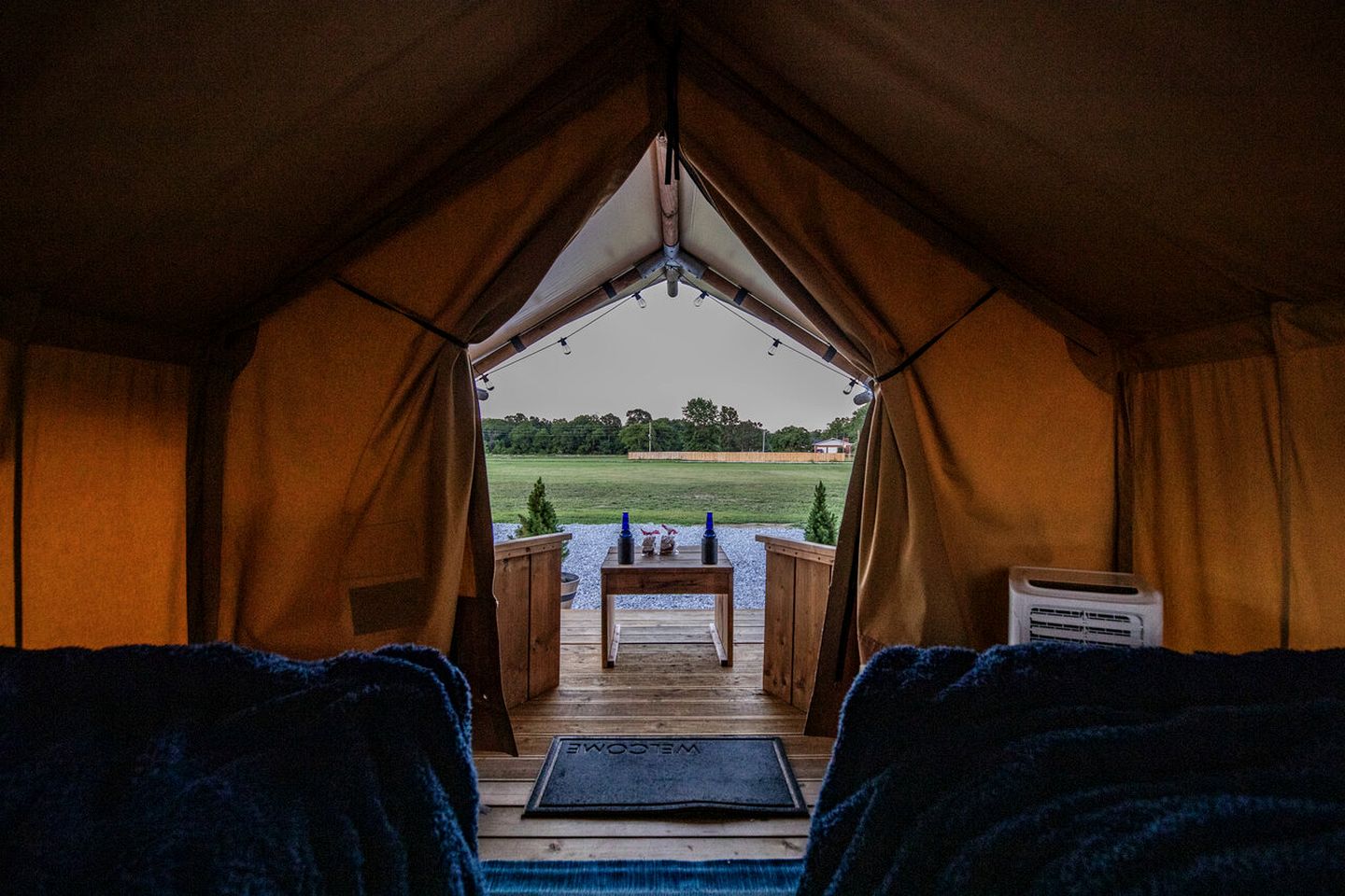 Gorgeous Tented Cabin Close to Great Hiking Trails in Cassville, Missouri