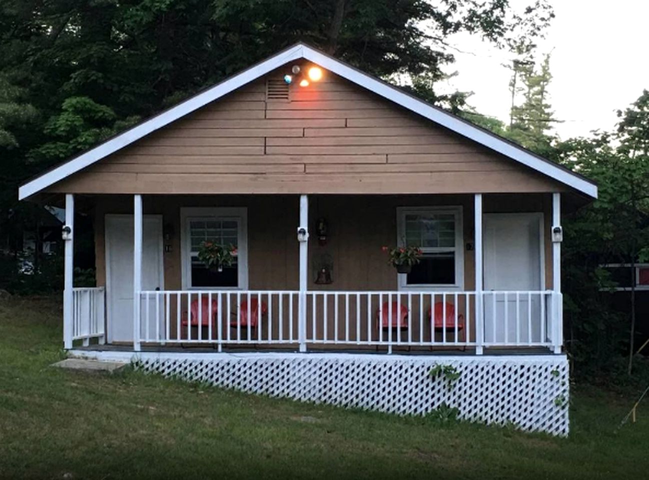 Romantic Cabin Getaway with Outdoor Pool in Lake George, New York