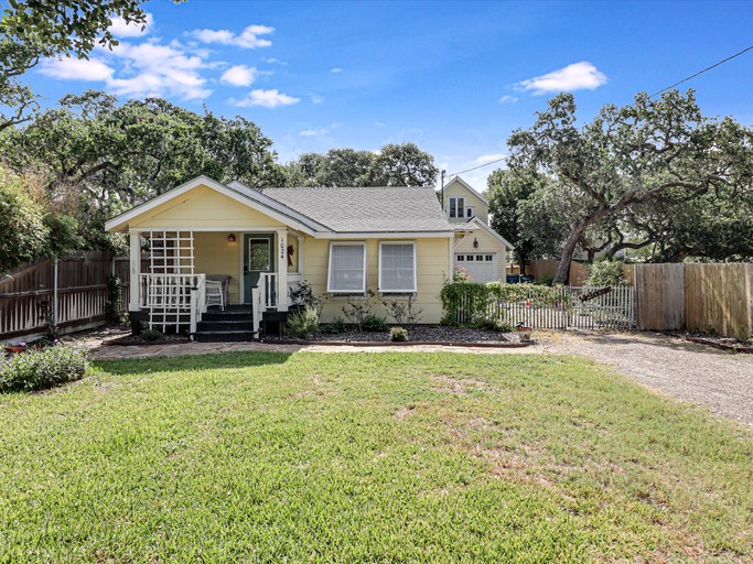 Cabins (United States of America, Rockport, Texas)