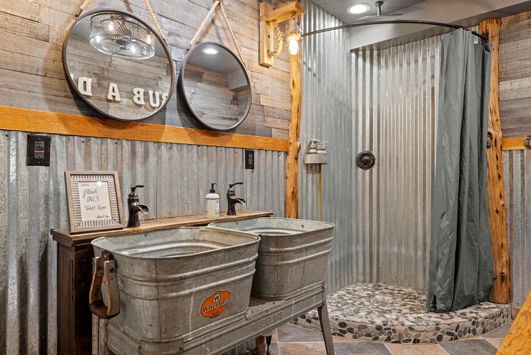 Cabins (United States of America, Fredericksburg, Texas)