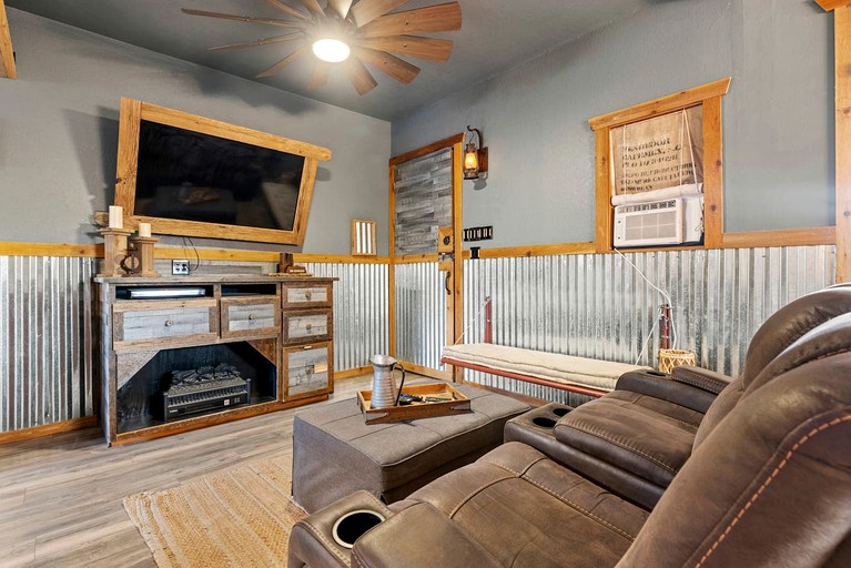 Cabins (United States of America, Fredericksburg, Texas)