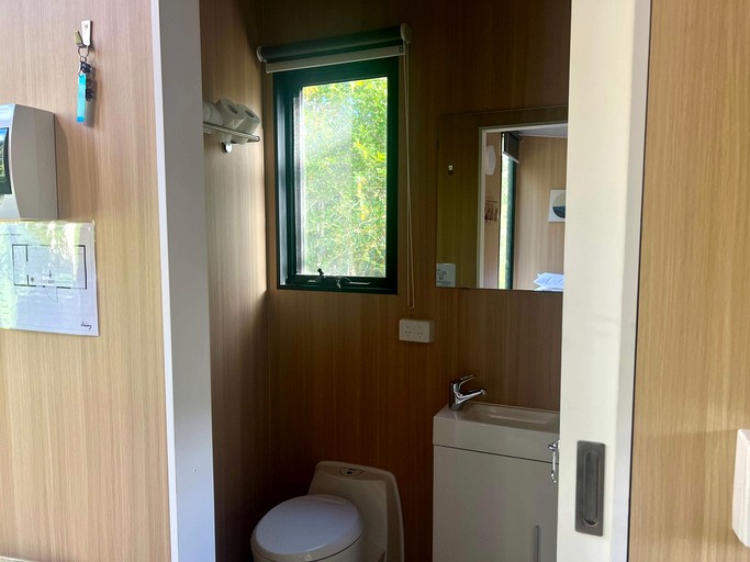 Tiny Houses (Australia, Glenwood, New South Wales)