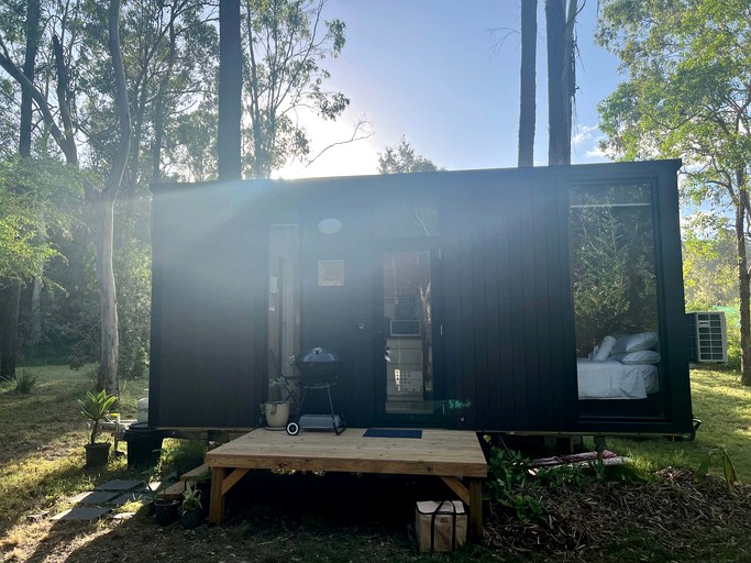 Tiny Houses (Australia, Glenwood, New South Wales)