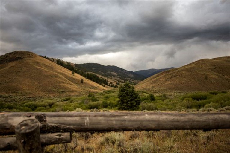 Safari Tents (Challis, Idaho, United States)