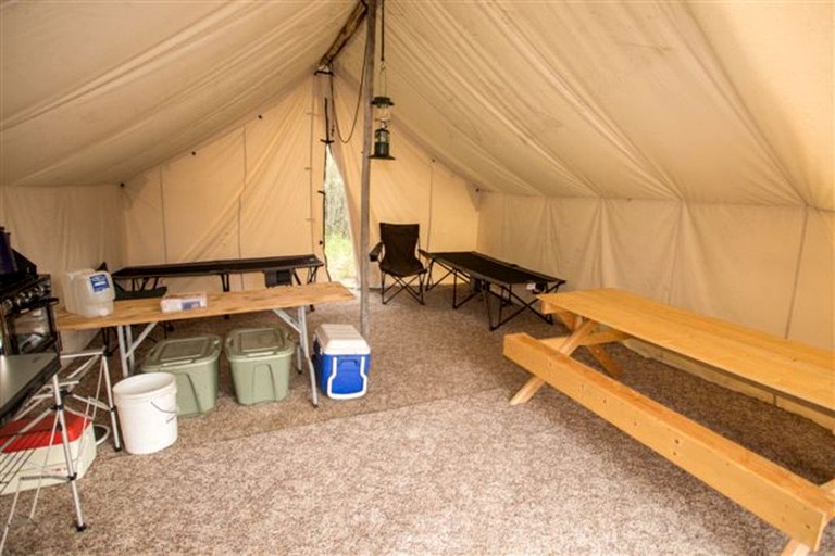 Safari Tents (Challis, Idaho, United States)