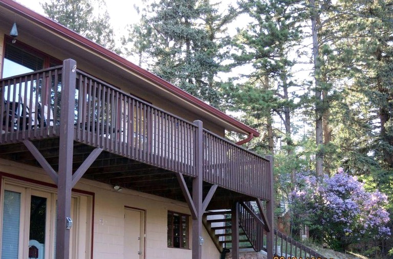 Cabins (Cascade, Colorado, United States)