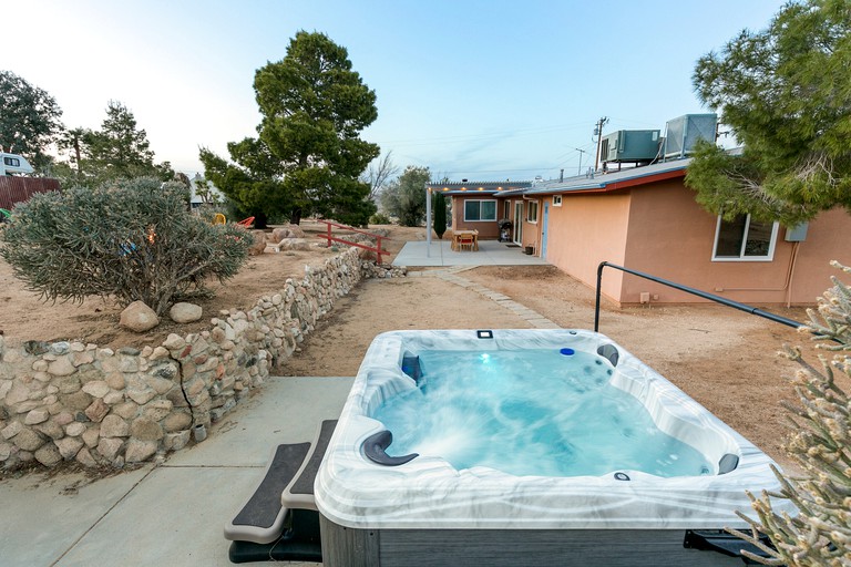 Floating Homes (United States of America, Joshua Tree, California)