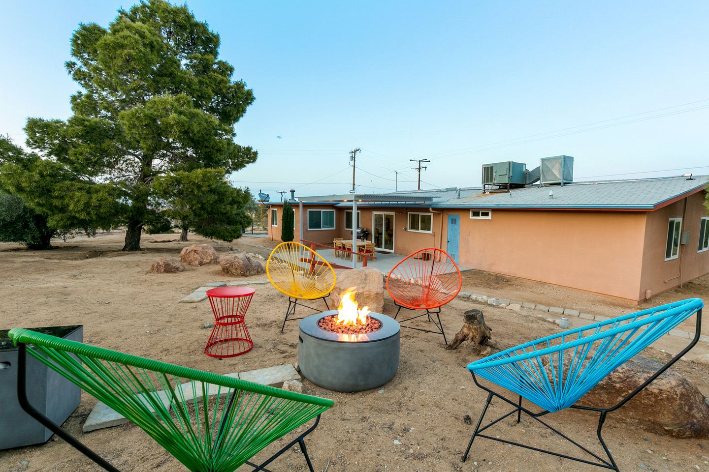 Cute House for Family Glamping Trips near Joshua Tree National Park, California