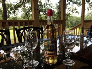 Cozy Cabin Rental on Vineyard in Allen, Oklahoma photo 4