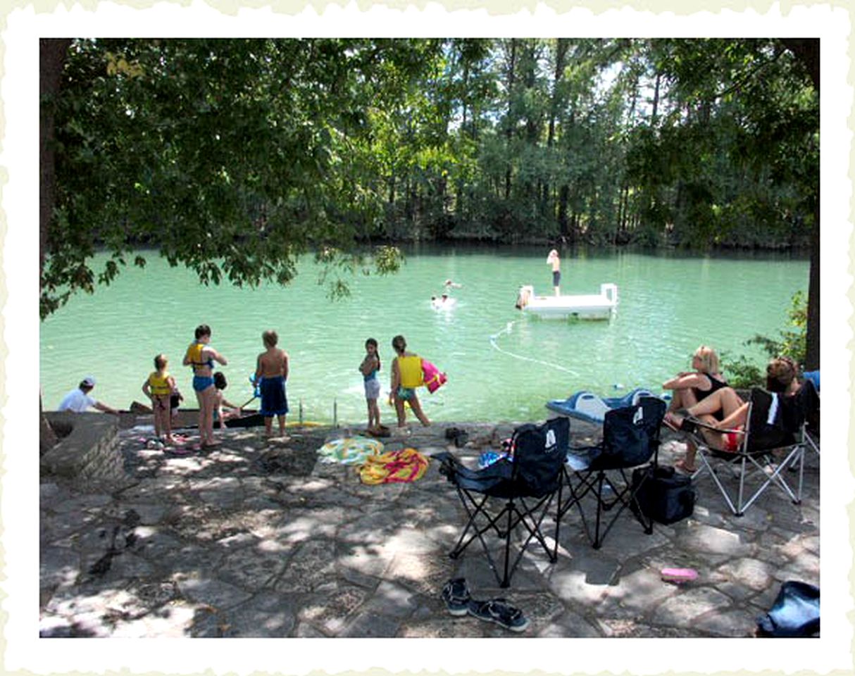 Spacious Cottage with Exquisite Pond and Hill Country Views near Fredericksburg and Kerrville, Texas