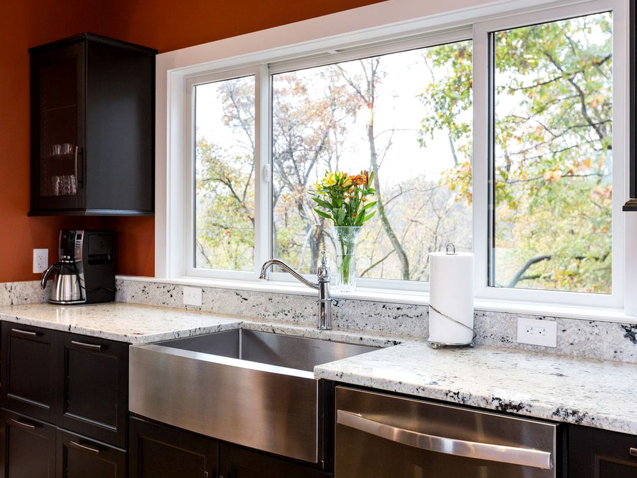 Exquisite Sunny Cabin Rental with a Hot Tub in Front Royal, Virginia