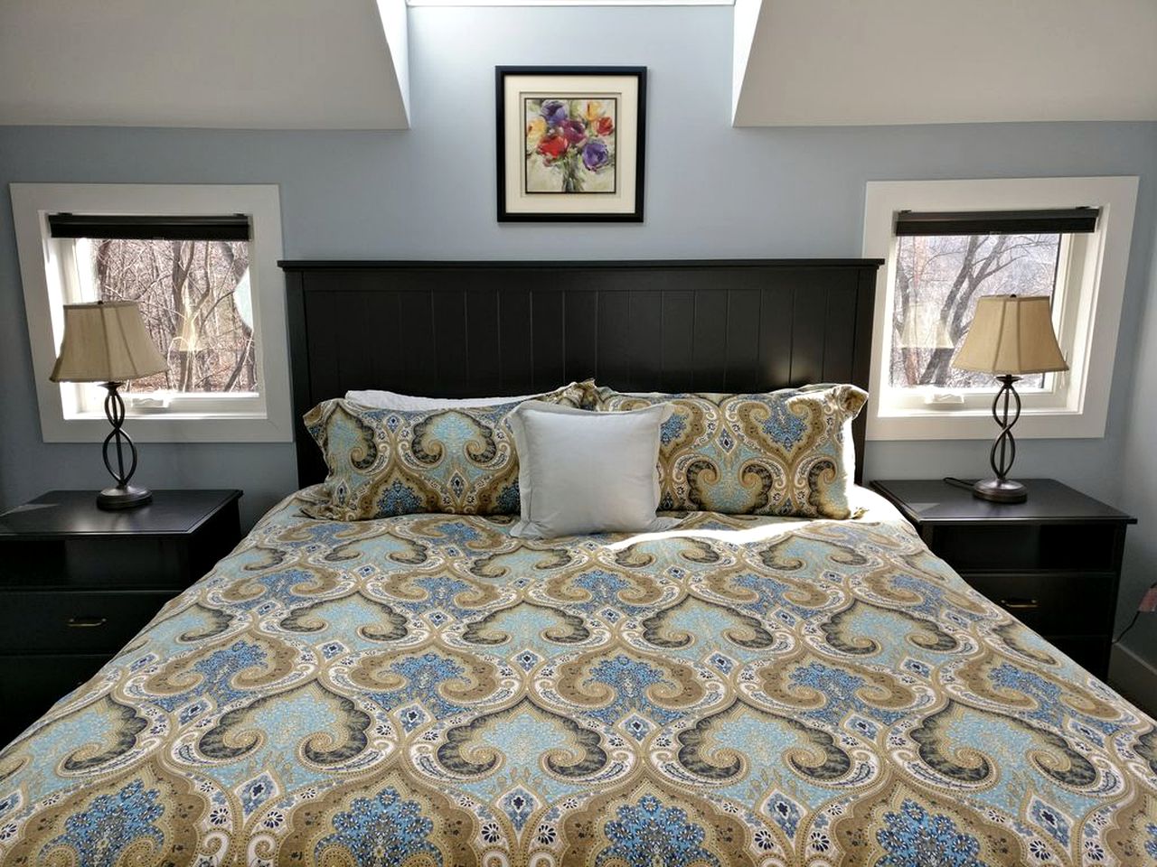 Exquisite Sunny Cabin Rental with a Hot Tub in Front Royal, Virginia