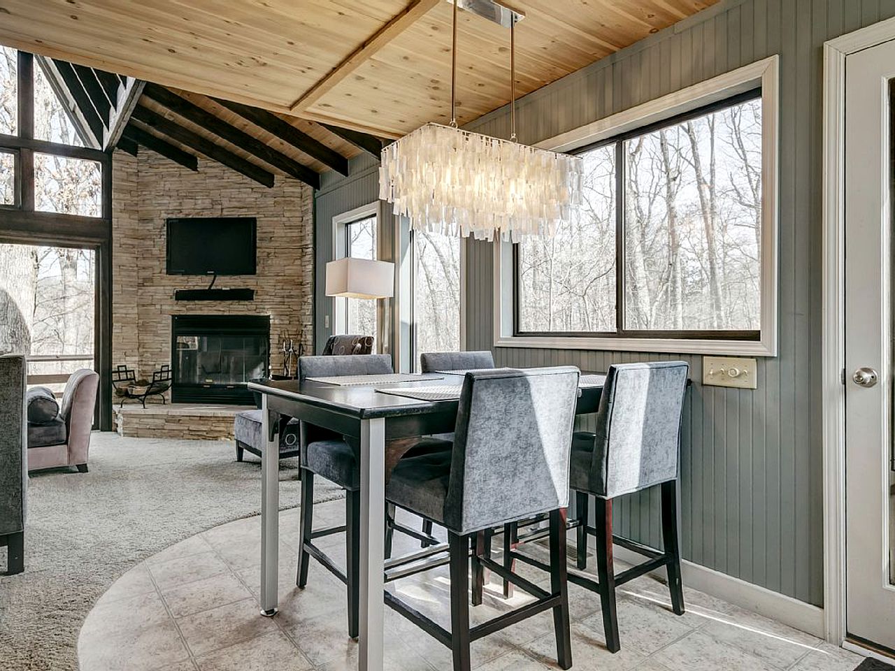 Cabin Rental near St. Louis