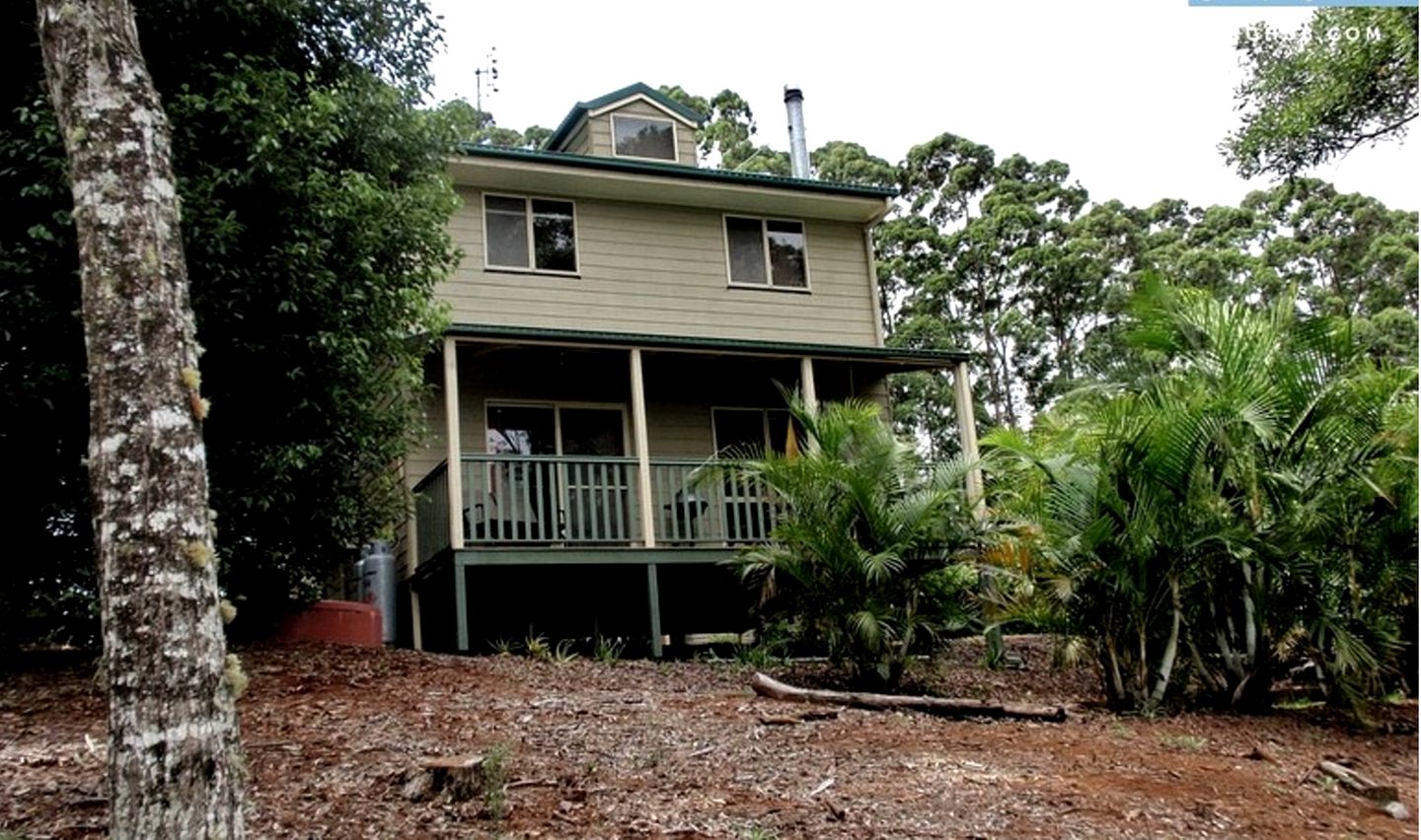 Luxury Vacation Rental near Sunshine Coast