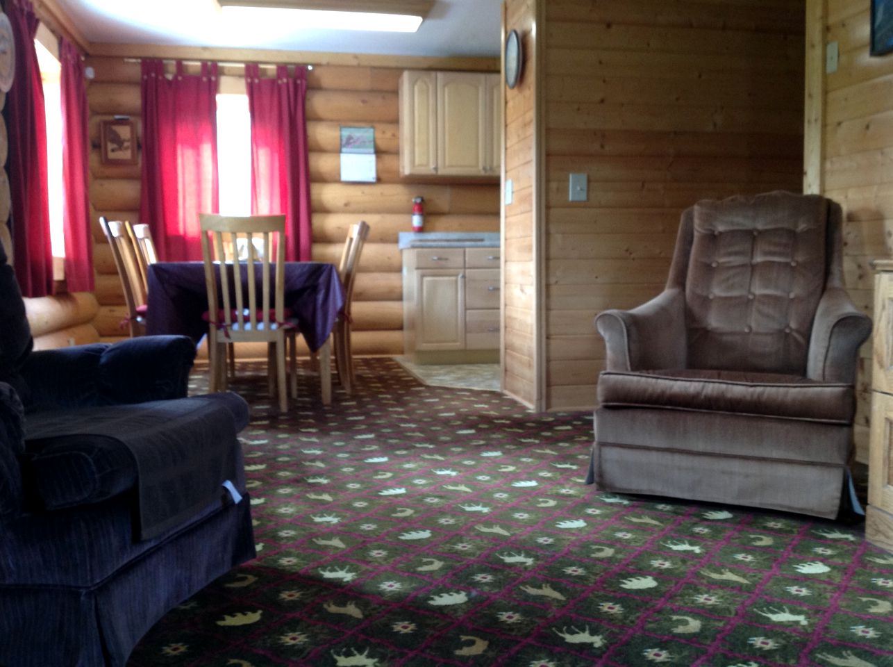 Romantic Bed and Breakfast Room with a Balcony Overlooking the Kenai River in Soldotna, Alaska