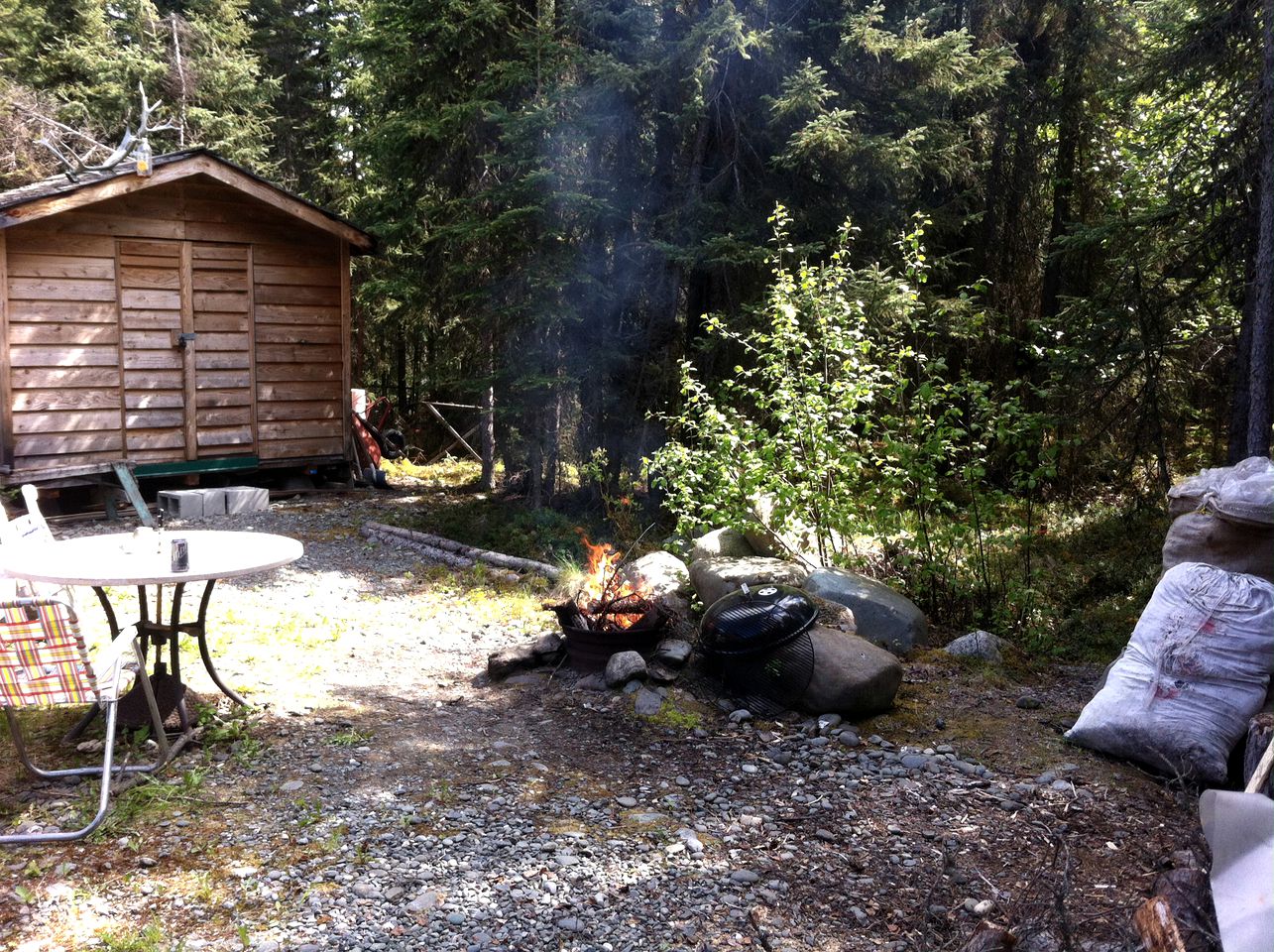 Romantic Bed and Breakfast Room with a Balcony Overlooking the Kenai River in Soldotna, Alaska