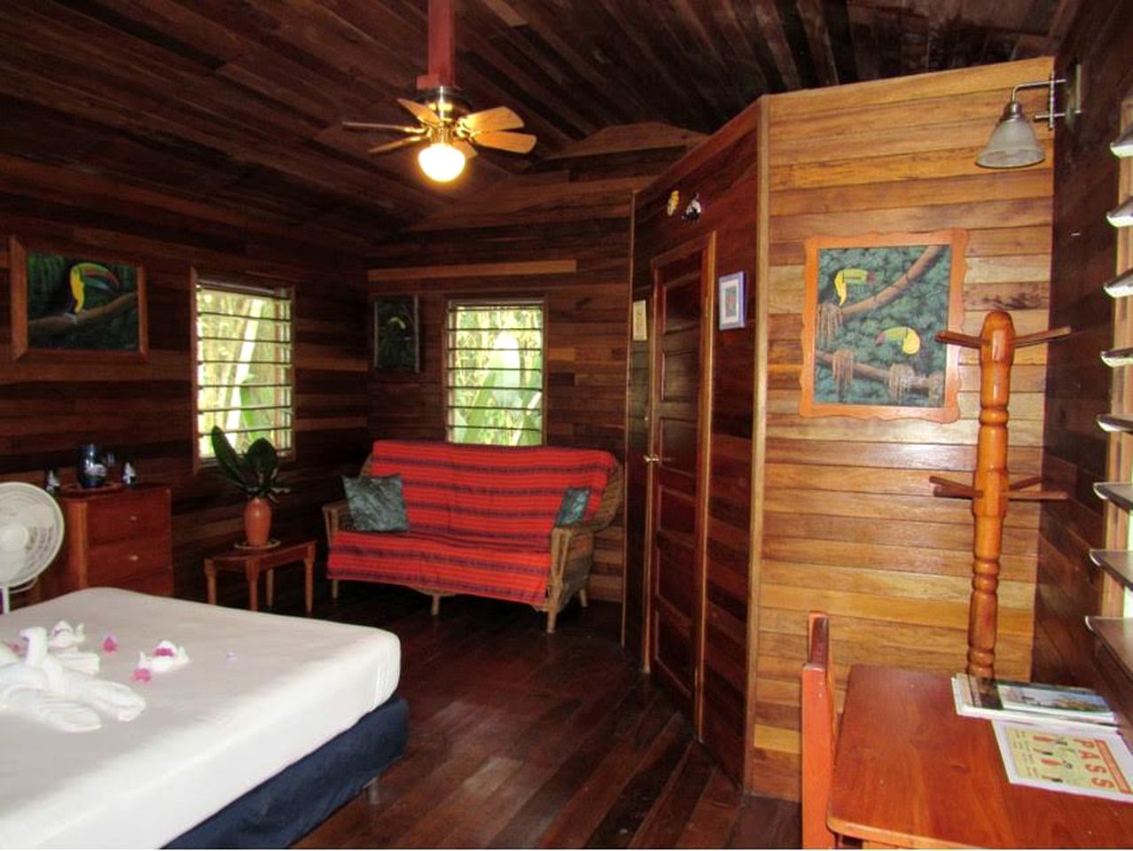 Romantic Cabana Rental Ideal for a Couples' Vacation in Belize