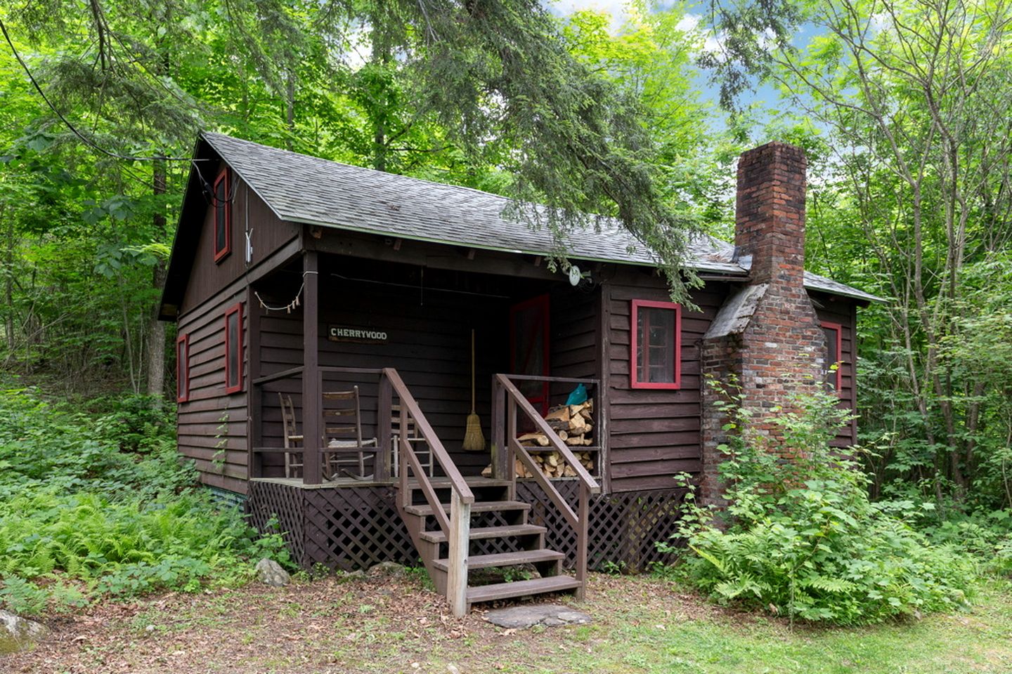 Cabins (United States of America, Lyme, New Hampshire)