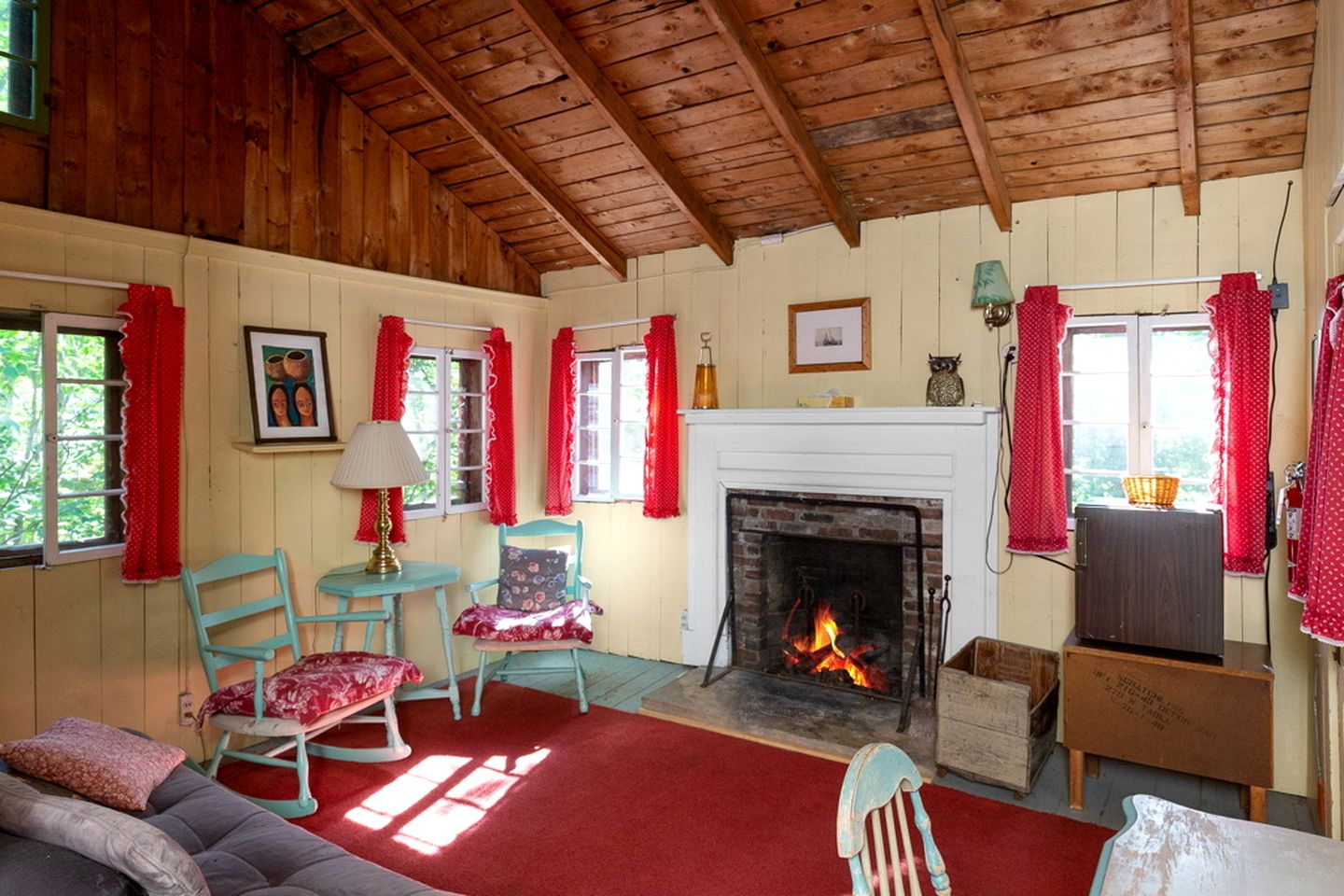 Romantic Couples' Cabin Retreat with Fireplace near White Mountain Forest