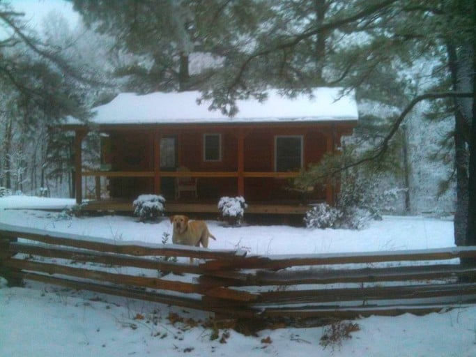 Romantic log cabin getaways with hot tub near me