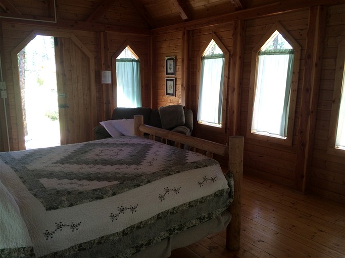 Cabins (United States of America, Hall, Montana)