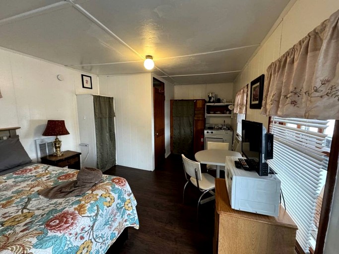 Cottages (United States of America, Northwood, New Hampshire)