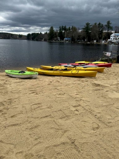 Cottages (United States of America, Northwood, New Hampshire)