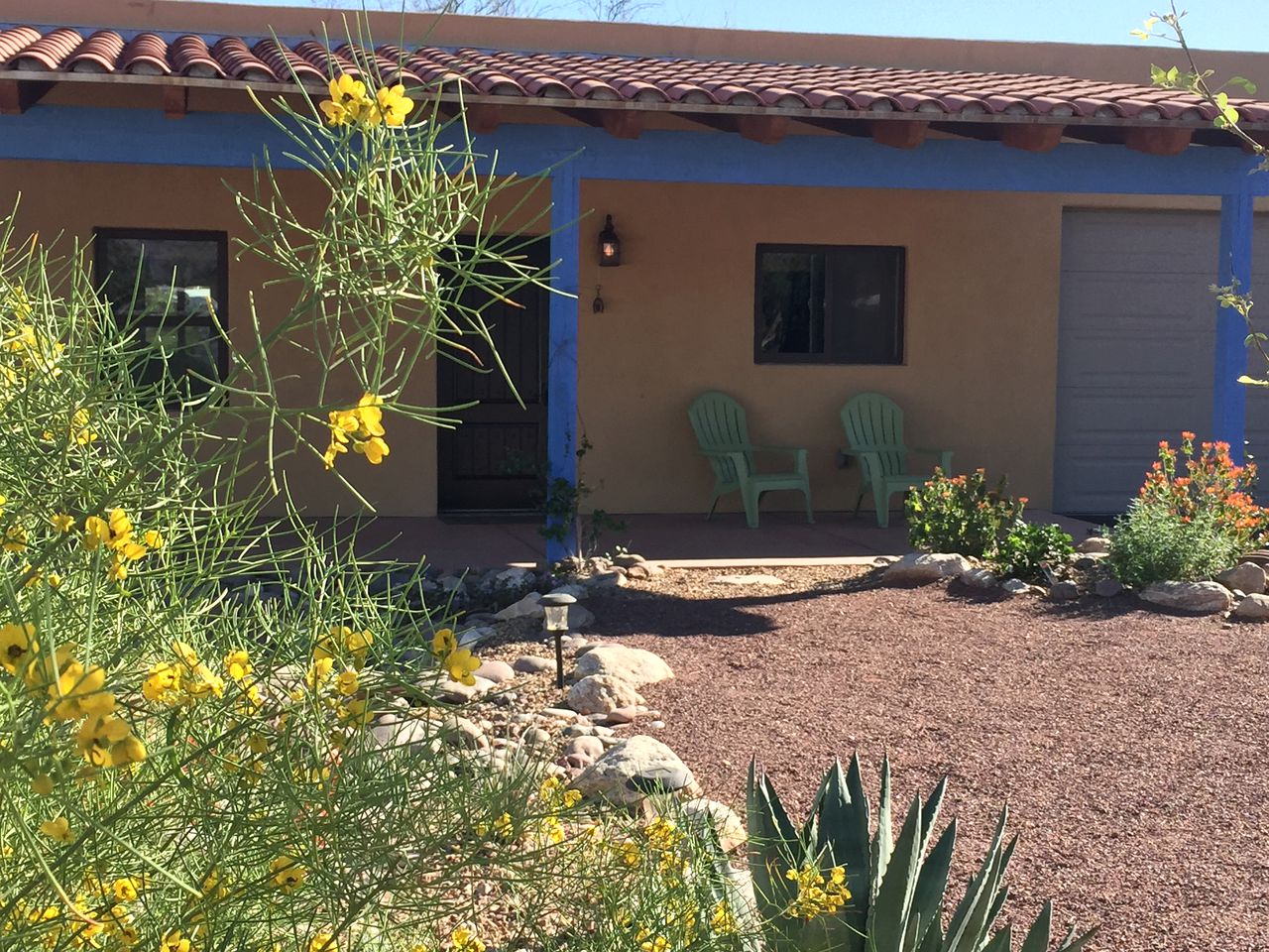 Romantic Cottage Rental with Catalina Mountain Views near Tucson, Arizona