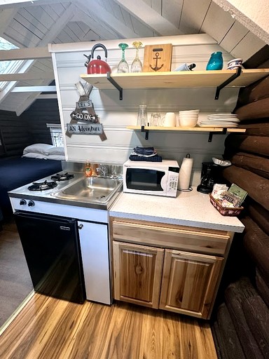 Cottages (United States of America, Lincolnville, Maine)