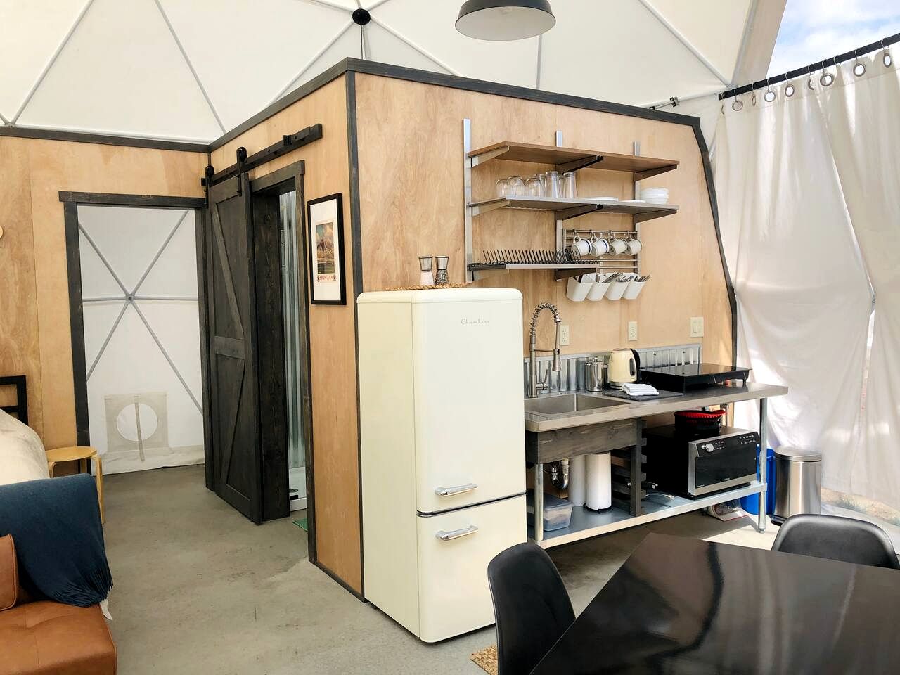 Secluded Montana Dome Retreat with Stunning Mountain Views Near Yellowstone National Park